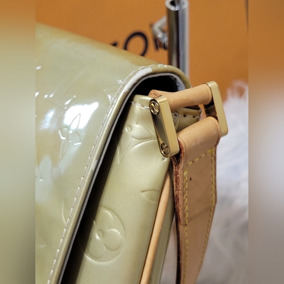 LOUIS VUITTON Mussette Tango  Street Shoulder Bag - Picture 12 of 12